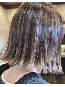 ヘアー クリエイト カルバリ(HAIR CREATE Calbari) グレージュ×ハイライト