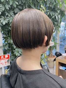 シェル 吉祥寺(shell) 刈り上げマチルダボブ♪透明感ベージュ