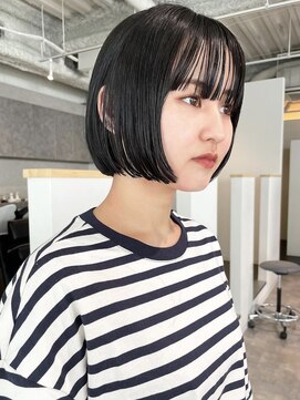 カフ(CAF) 【CAF 照下　ブルーブラック×ミニボブ】