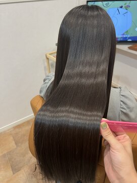 ユキイロ(yukiiro) 【yukiiro】高浸透ウルティア5stepトリートメント