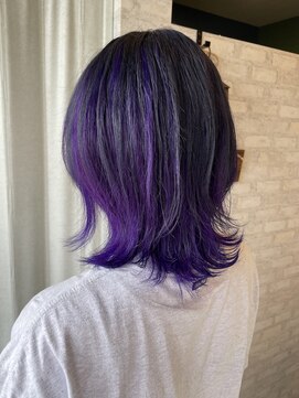 ヘアグレース レフア(hair grace Lehua) ウルフカットでグレープカラー