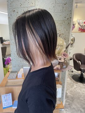 しなこ美容室 インナーカラーホワイトベージュ【ブリーチ2回~】
