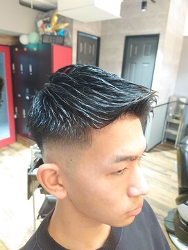 グロウヘアワークス トウキョウ(grow hair works tokyo) Grow hair works tokyo/  スキンフェード