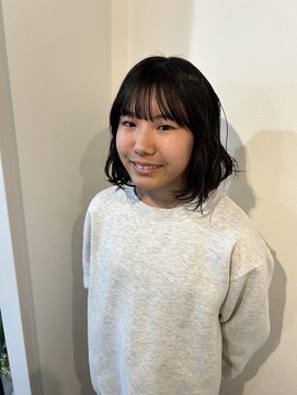 マリン(Marine) 10代20代30代顔まわりカットバングカット