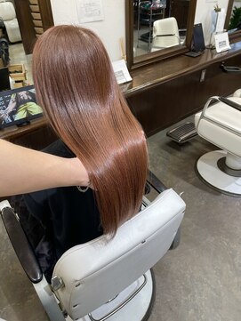 ムーブ(Moob) フェミニンで華やかな雰囲気ピンクカラー【別府】