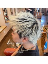 シェロヘア(cielo HAIR)&nbsp;スパイキーショート×ホワイトカラー