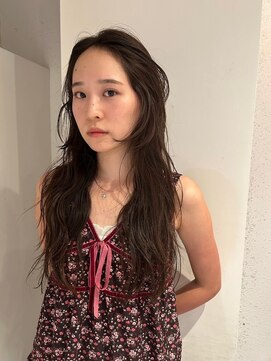 ルーム(Loom.) 顔周りレイヤーレイヤーカット透明感カラーブリーチなしカラー