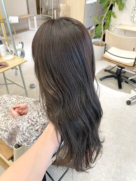 フルールバイアヴァンスクロス(Flulu by avance. cross) 透明感グレージュカラー