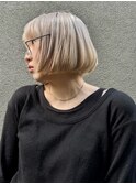 ミニマムボブ × 顔まわりレイヤー