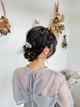 トーン(tone) お呼ばれヘア/アレンジ/ヘアセット/パーティーアレンジ