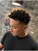 スパイキーアフロ