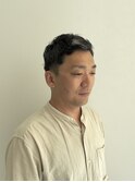 ボリュームをおさえてメンズショート
