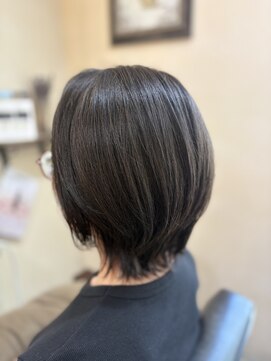 ルシードスタイルウィンズ(LUCIDO STYLE WINS) 襟足外ハネ、ボブスタイル