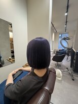 ハチマルハチ ナル 登戸店(808 nalu)&nbsp;深みラベンダーのつるんとボブ