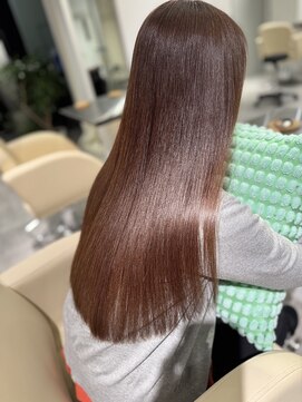 レヴリー(reverie) 艶髪ストレート暖色系カラー髪質改善ブリーチなしカラー