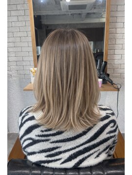 イチパーセント 横浜(1%) 着物ヘア/大人ガーリー/ダークアッシュ/似合わせカット/横浜