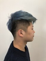 スピナッチ(Spinach)&nbsp;黒と青のフェードスタイル