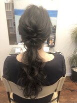 オルガ ヘアアンドメイク(Oluga hair&make)&nbsp;ポニーアレンジ