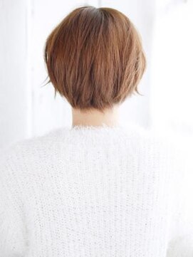 ヘアメイク ナル(hair make nalu) ナチュラルショートボブスタイル