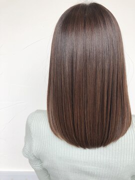 アチェロ 諏訪店(acero) ツヤミディアムヘア