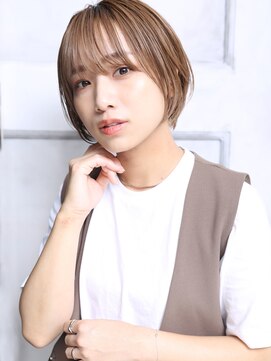 クラッチ 天王寺(CLUTCH) 大人可愛い２０代３０代４０代小顔　アースカラー H1