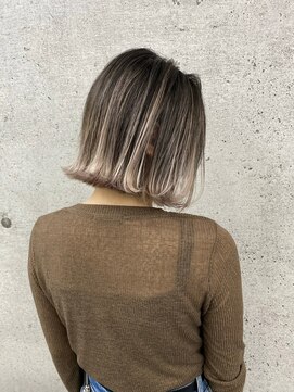 イキ 表参道(iki omotesando) モード/無造作ウェーブ/大人ガーリー[表参道駅]