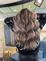 ラフ(LAFF)&nbsp;#バレイヤージュ#グレージュカラー#ボブウルフ#ココアベージュ