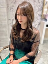 アマンドール(Aman D'or)&nbsp;レイヤースタイル×オリーブベージュ