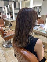 オリーブスバイネオリーブ(Olive's by neolive)&nbsp;斜めバング/グレージュカラー/デザインカラー/白髪ぼかし/新宿