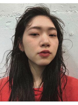 ドットプラス リム(Dot+LIM) 顔まわりの柔らかく動く毛が可愛い