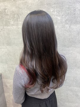 キャラ シャローネ 池袋(Chara Chalone) チェリーレッドのイヤリングカラー【岸雄一】