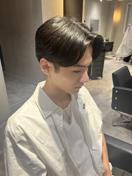 メルティエ(Mertie) 毛流れセンターパート