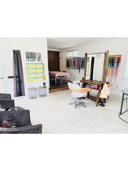 エクステに特化したエクステ専門店☆取り付けも販売もOK!!一人のスタイリストが丁寧に対応します◎