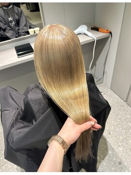 モク 神楽坂(mok) 海外風ブロンドヘア