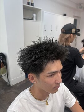 ルースト 京都四条大宮店(ROOST) 刈り上げスパイキーショート