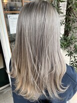 ネオリーブサイン 大森店(Neolive sign) 透明感グレーベージュ 大森