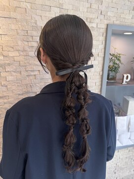 ツイン編み下ろし × リボンアレンジ