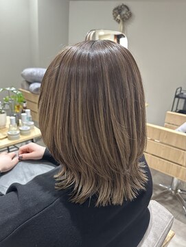 ソレイユ(soleil) レイヤーロングボブ