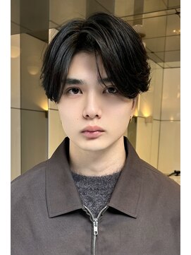 メンズサロン スライバイリアオオサカ(Sly By Ria OSAKA) ~毛流れセンターパート~【大阪/梅田】