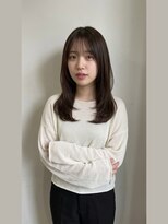 アリア イースト バイ エクラート 新宿東口店(ARiA east byECLART)&nbsp;ミディアムレイヤーカットの艶髪