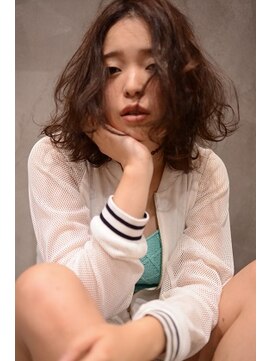 ミラバイグリーン(Mira by green) プラチナダークアッシュ×【遊びパーマ】-Bob-