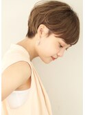 耳掛け大人可愛い丸みショート