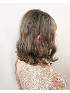 オル(Olu) 【 MASAYA】ヌーディーベージュ×大人ミディアム