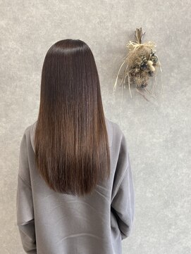 ナチュラル 美田園店(Natural) 艶髪ストレート