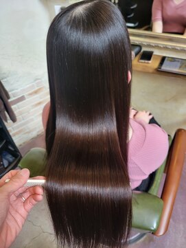 リリアン(Ririan) 【橋本】酸性縮毛矯正+自社製品髪質改善トリートメント