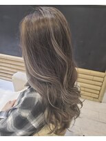 ヘアリゾート粋 リマ 銀座店(lima) 【粋lima銀座店】西海岸外国人風×パールグレー×バレイヤージュ