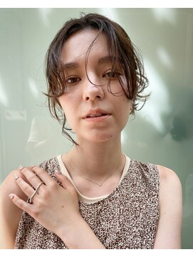 ユノ(juno) ミディアムボブの簡単お団子ヘアアレンジ♪