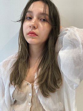 ローウェ 二子玉川(Louwe) ボブ/大人かわいい/フェザーバング/透け感グレージュ