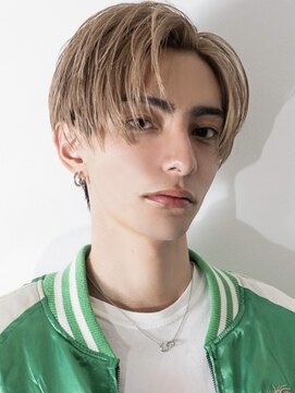 オーシャントーキョー 大阪(OCEAN TOKYO) ハイライトミルクティーベージュツーブロックメンズマッシュ