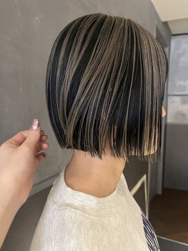 キャロルガーデンズ ボコカ 表参道(Carroll Gardens bococa) デザインカラー、アンブレラカラー、ベージュ、ボブ